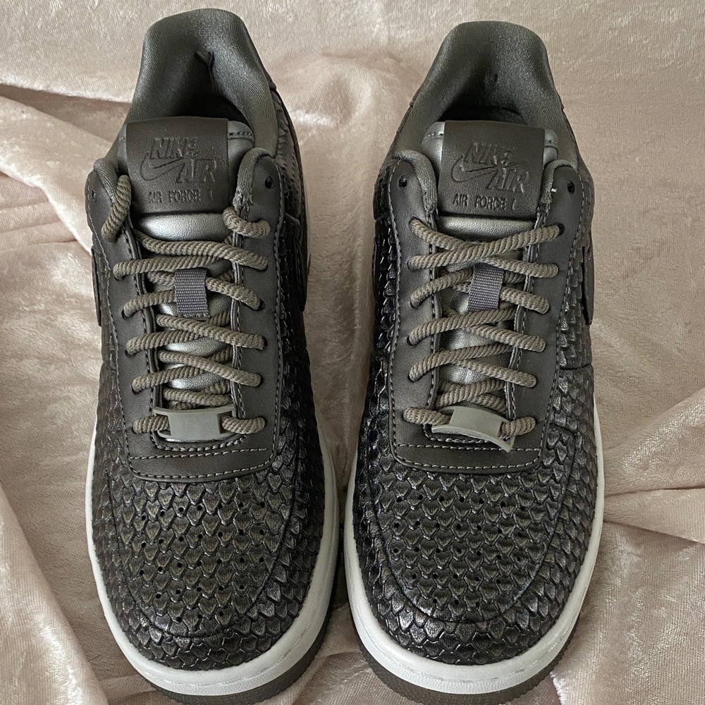 Nike AF1 Snake Textured Black Sneakers